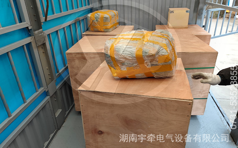 礦用電機車配件出口海外 4.jpg