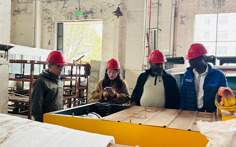 非洲客戶來訪 2.jpg